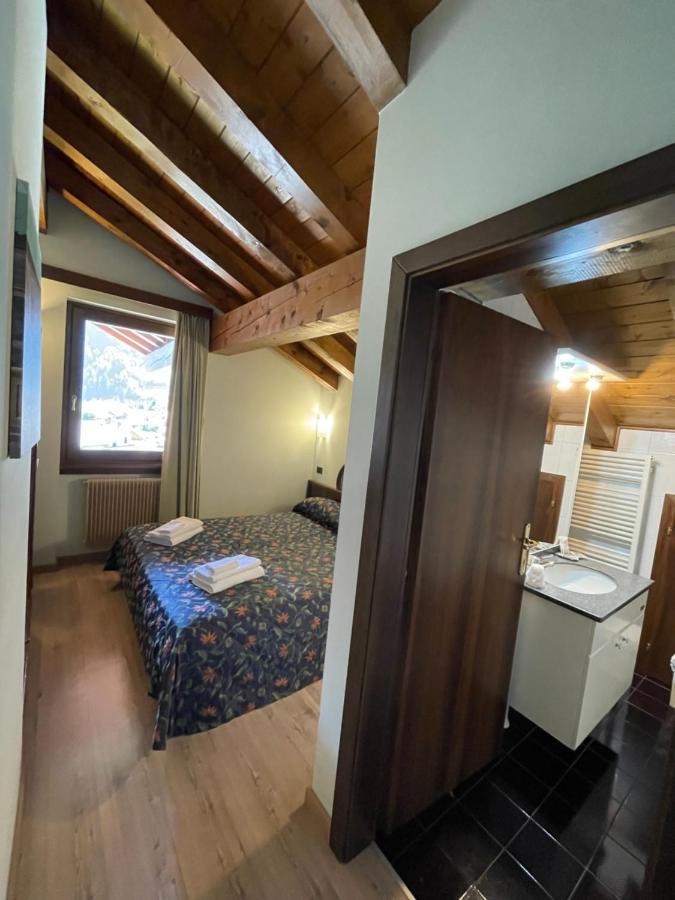 Hotel Quadrifoglio Pinzolo Ngoại thất bức ảnh