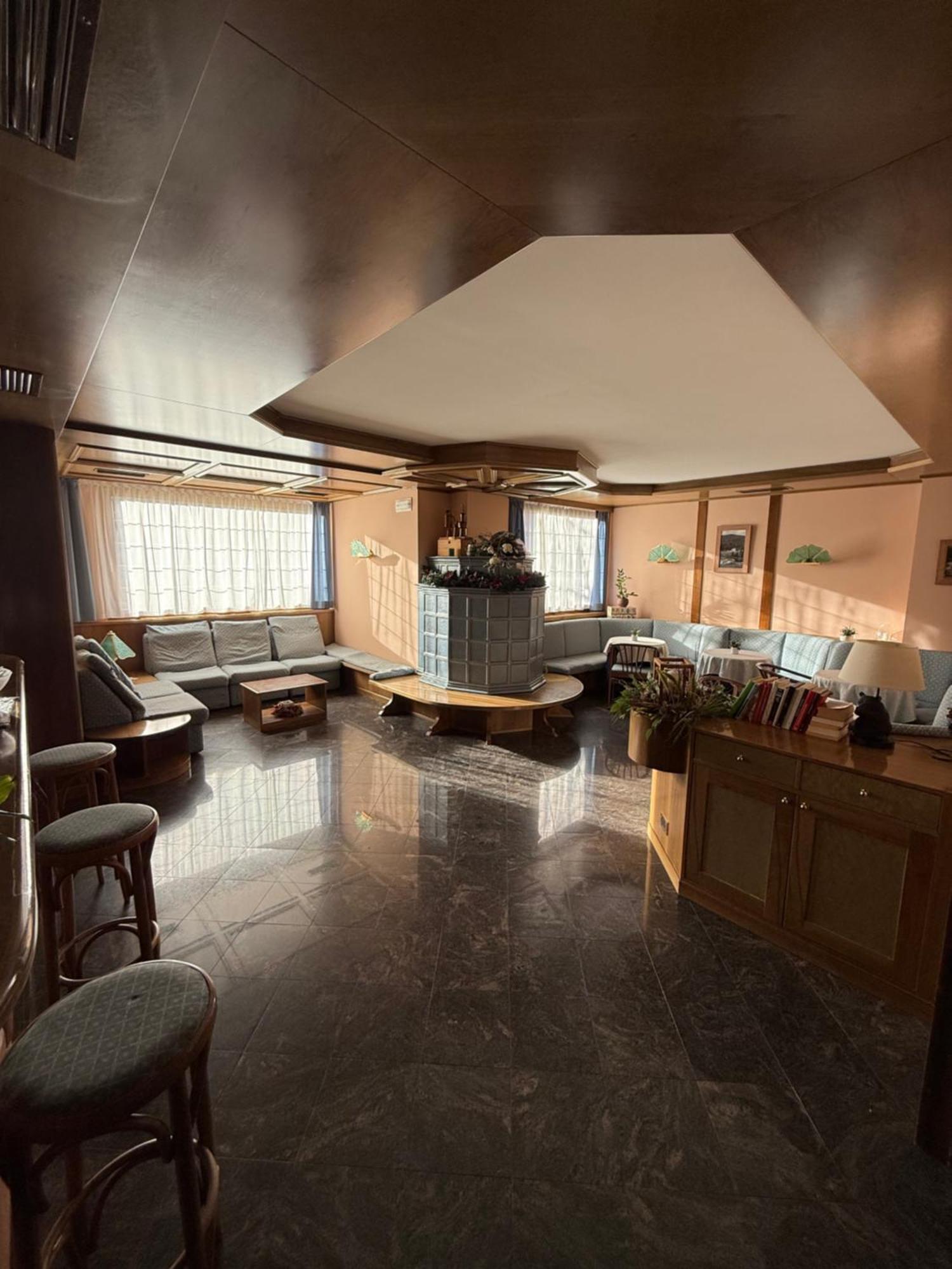 Hotel Quadrifoglio Pinzolo Ngoại thất bức ảnh